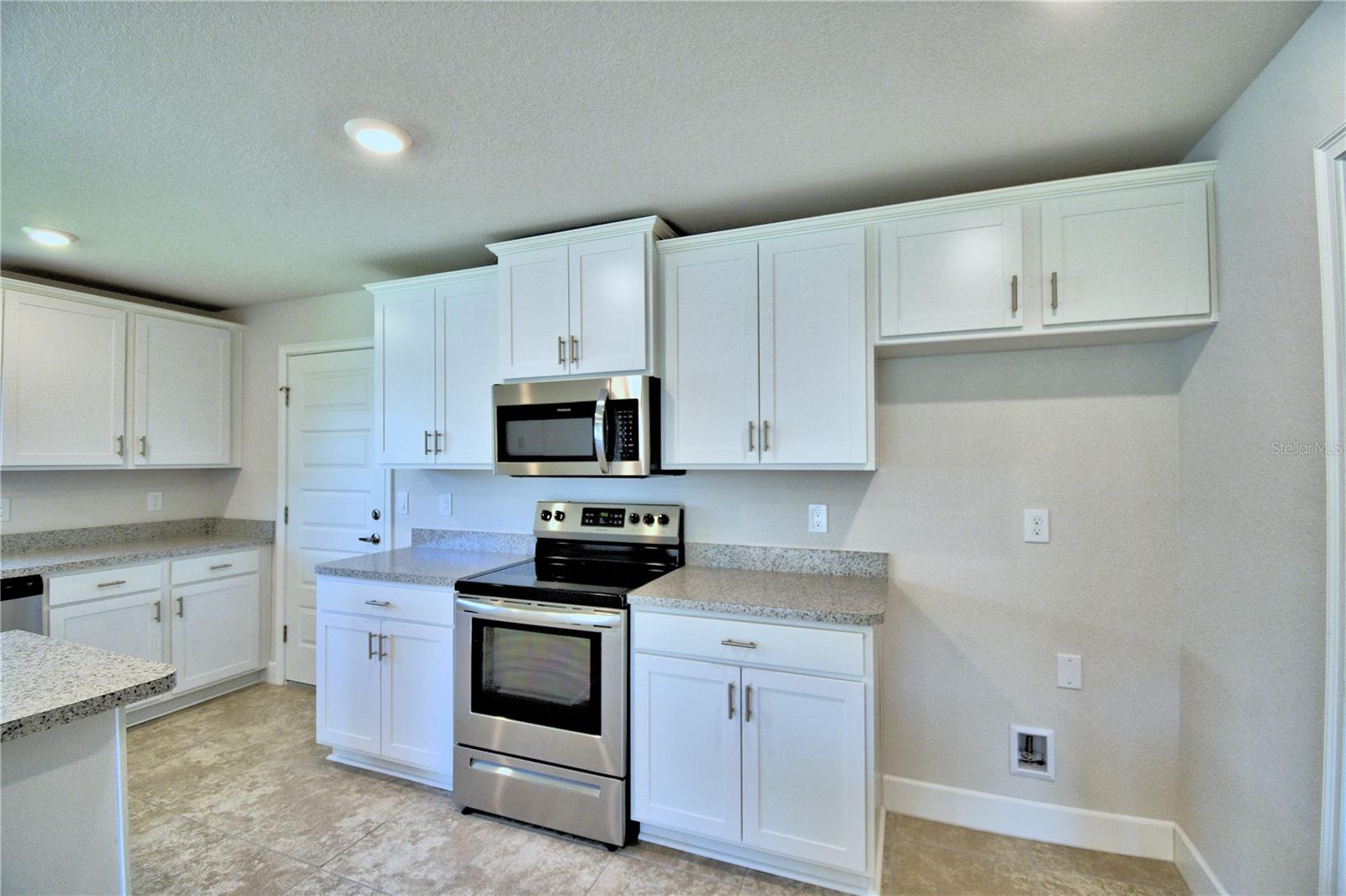 CADENCE CROSSING - Residential