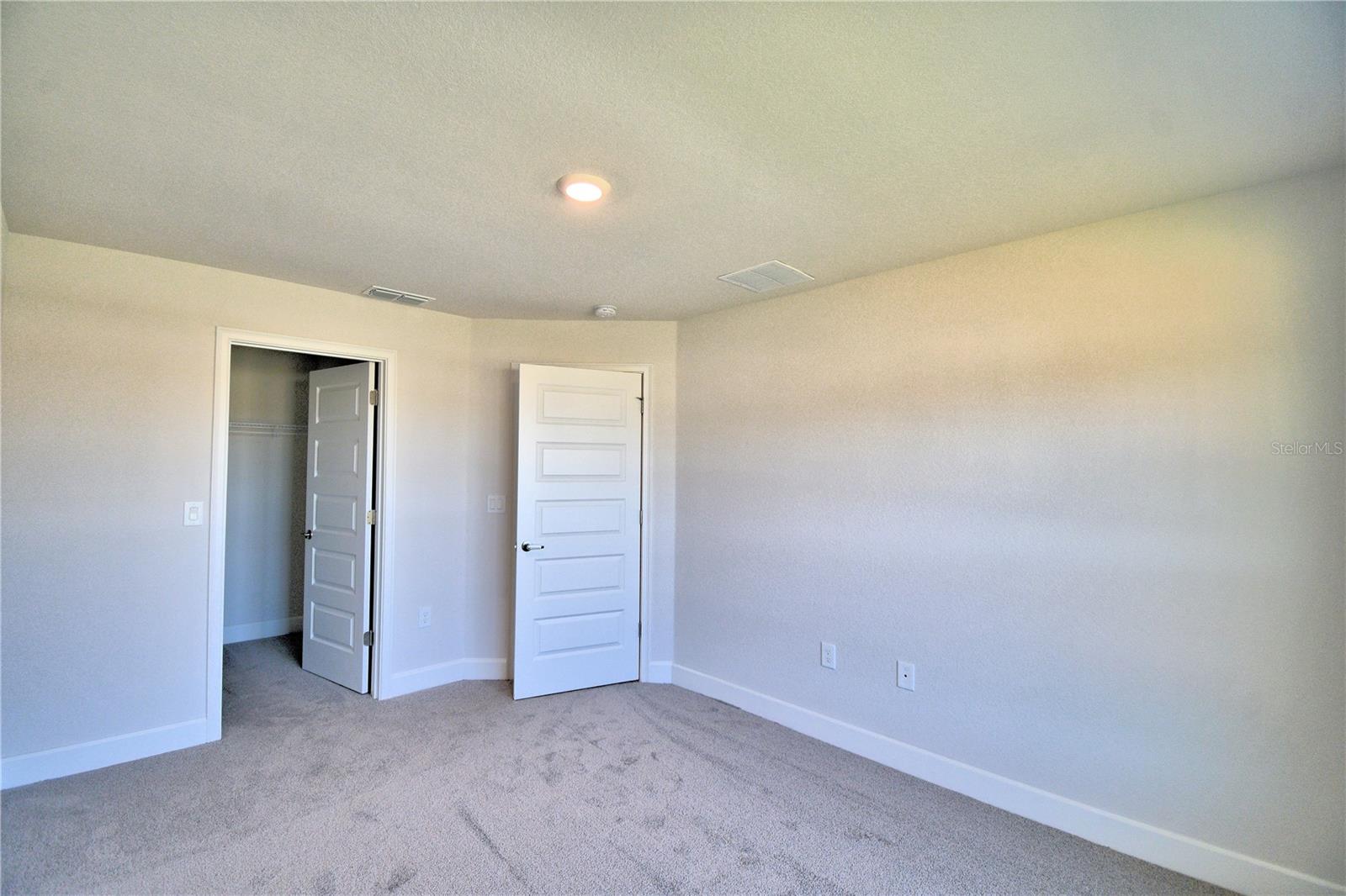 CADENCE CROSSING - Residential