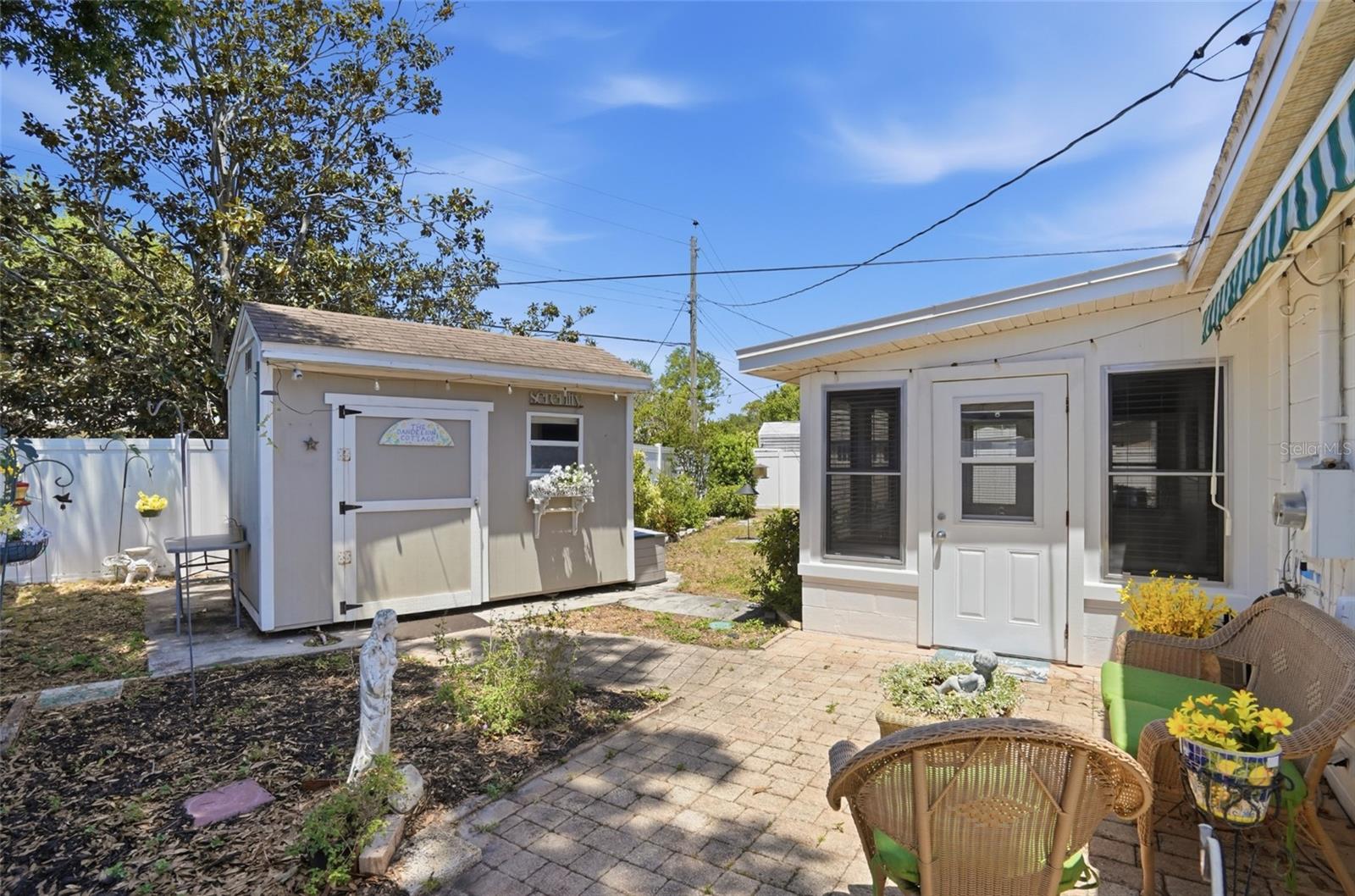 KENNETH CITY - Residential