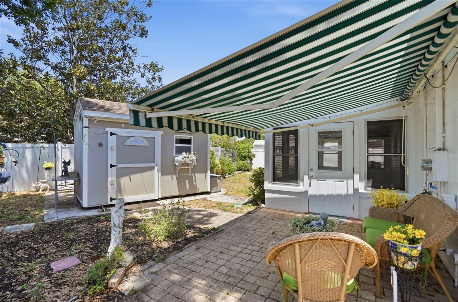 KENNETH CITY - Residential