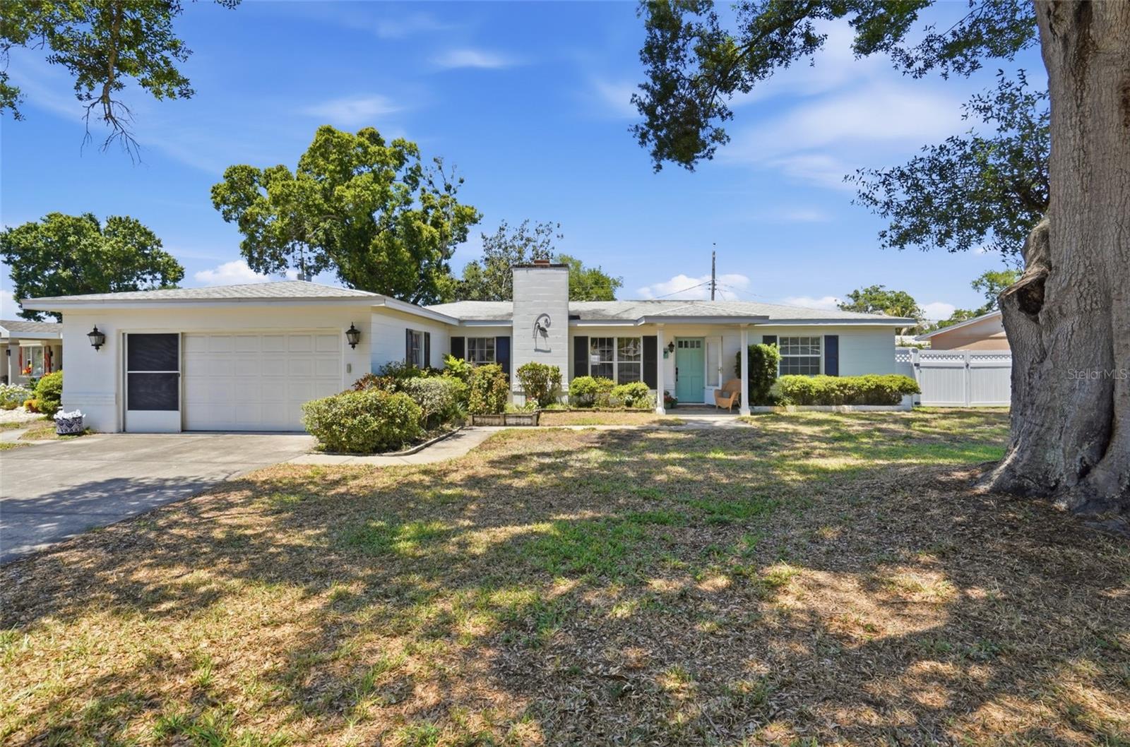 KENNETH CITY - Residential