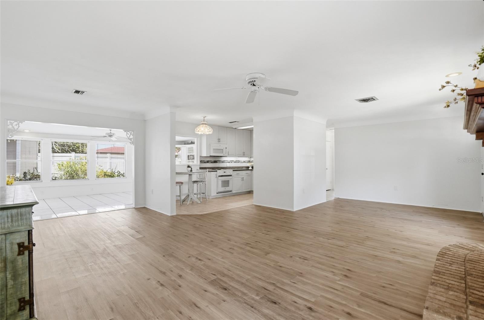 KENNETH CITY - Residential