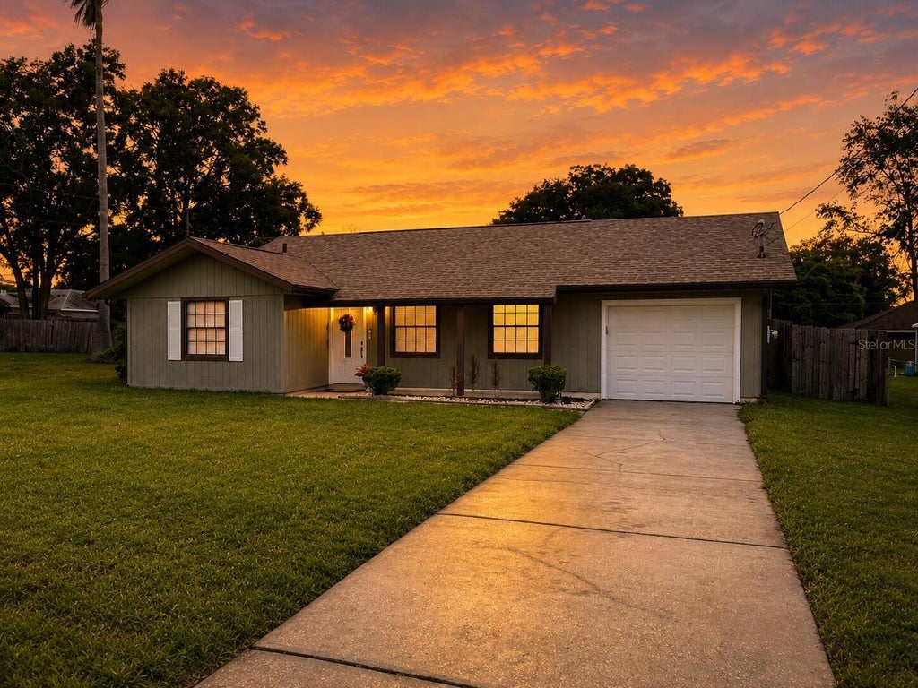 Photo of 138 Almond Road, Ocala, FL 34472 (MLS # O6438853)