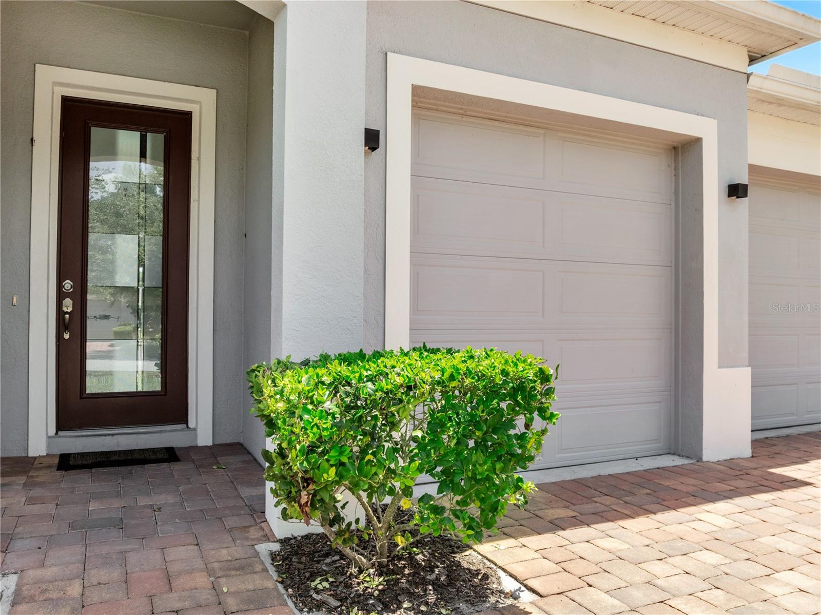 4916 BLANCHE COURT