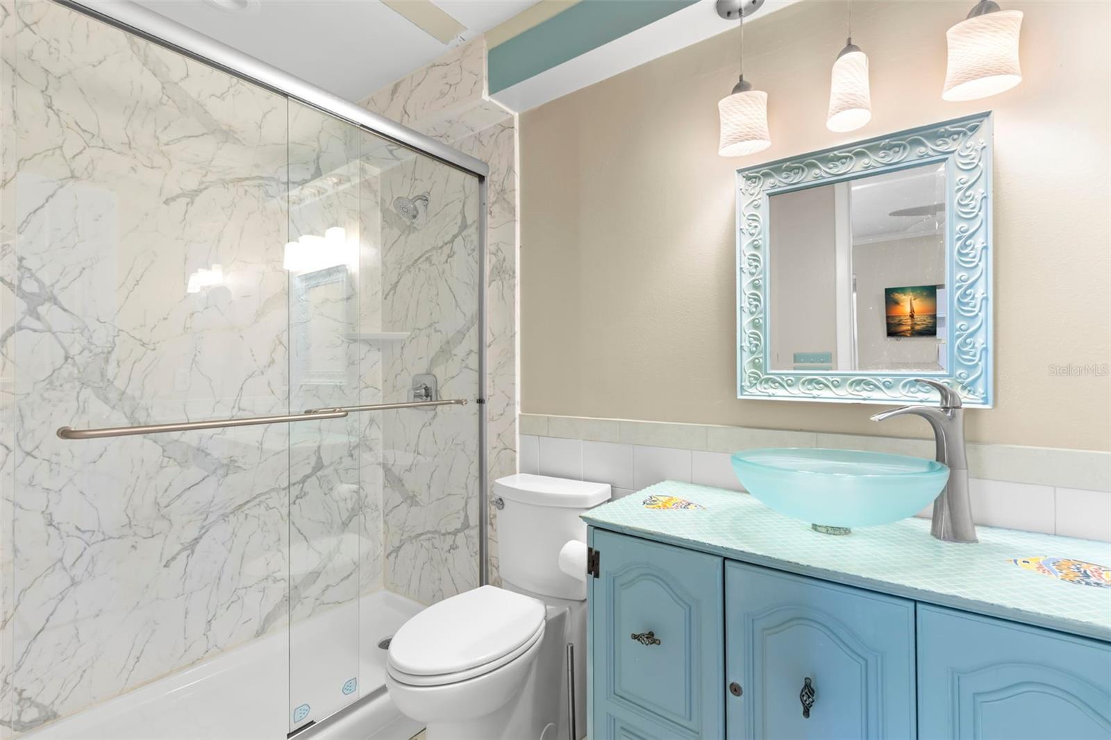 TREASURES OF CAPRI CONDO - Residential Lease