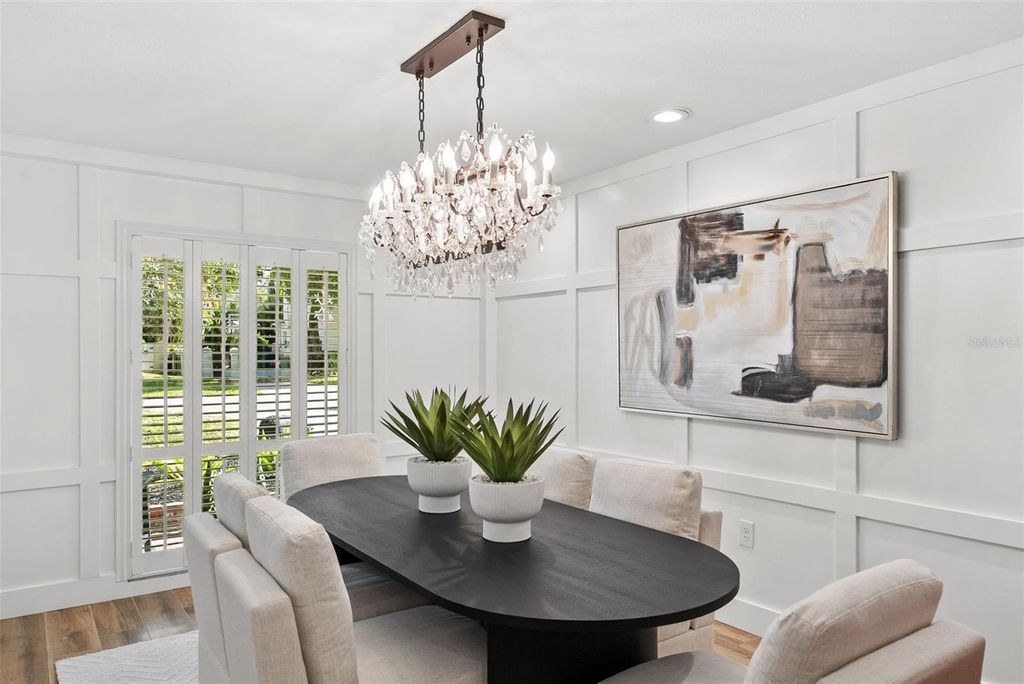 Photo of 1511 S Sheridan Forest Drive, Tampa, FL 33629 (MLS # TB8436766)