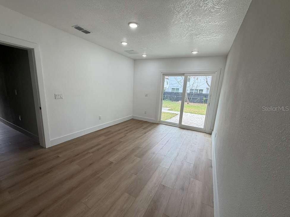 DIXIE TERRACE - Residential