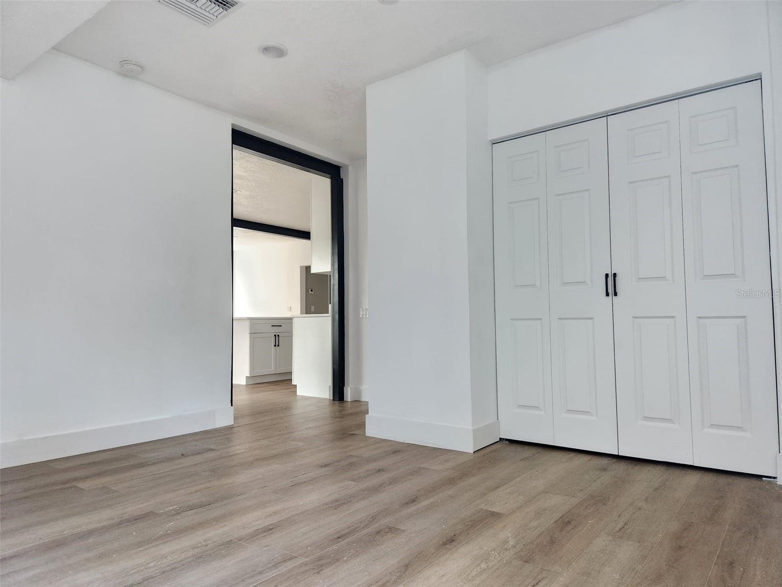 DIXIE TERRACE - Residential