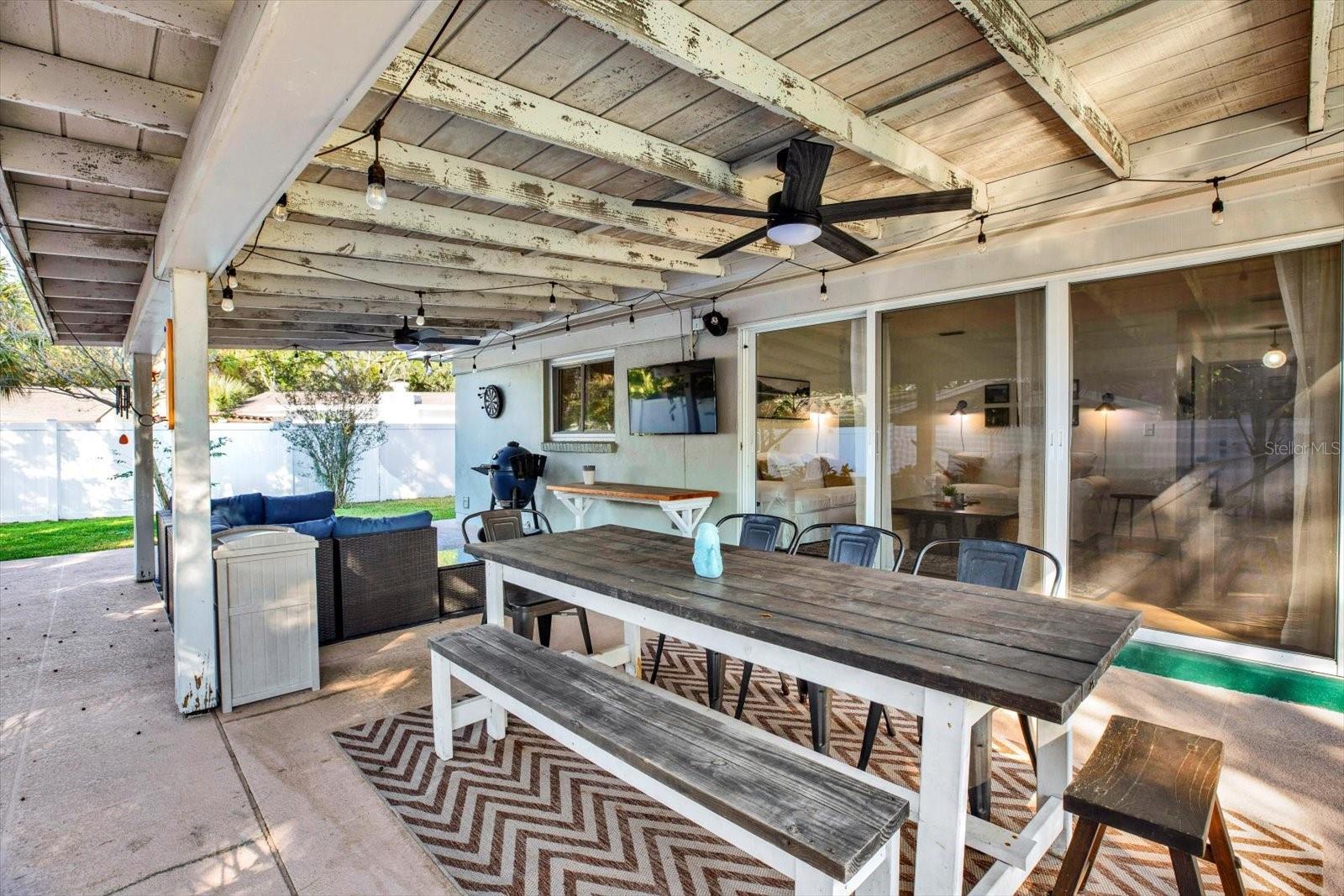 CARROLLWOOD SUB UNIT 22B - Residential