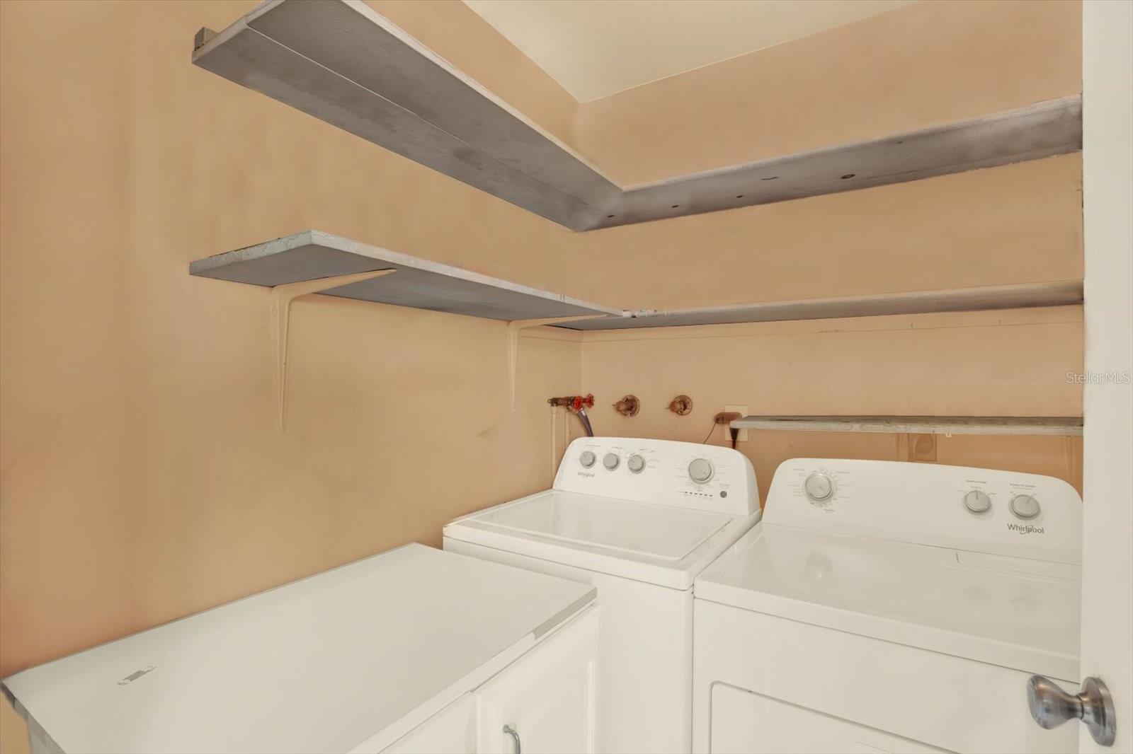 CARROLLWOOD SUB UNIT 22B - Residential