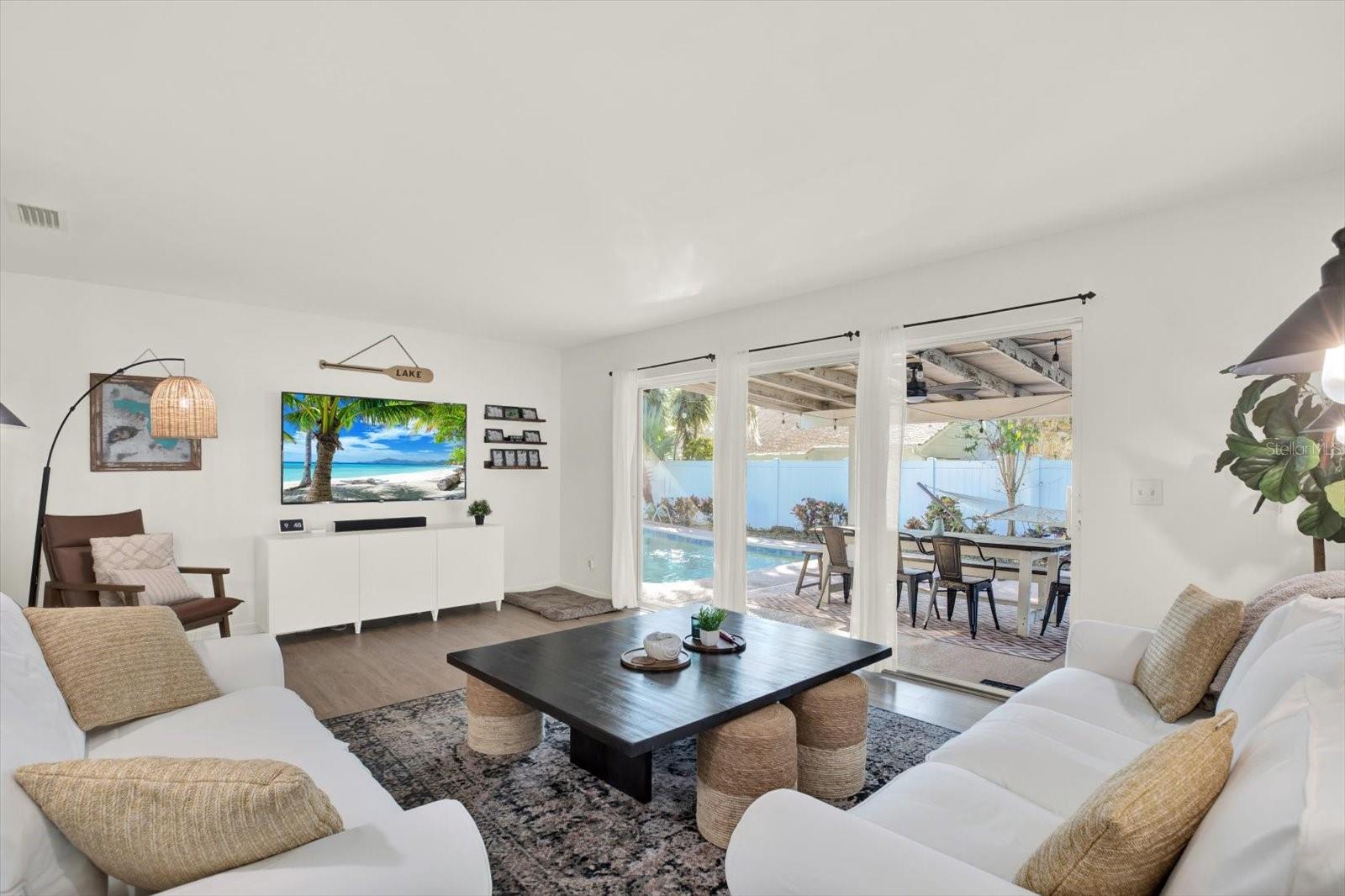 CARROLLWOOD SUB UNIT 22B - Residential