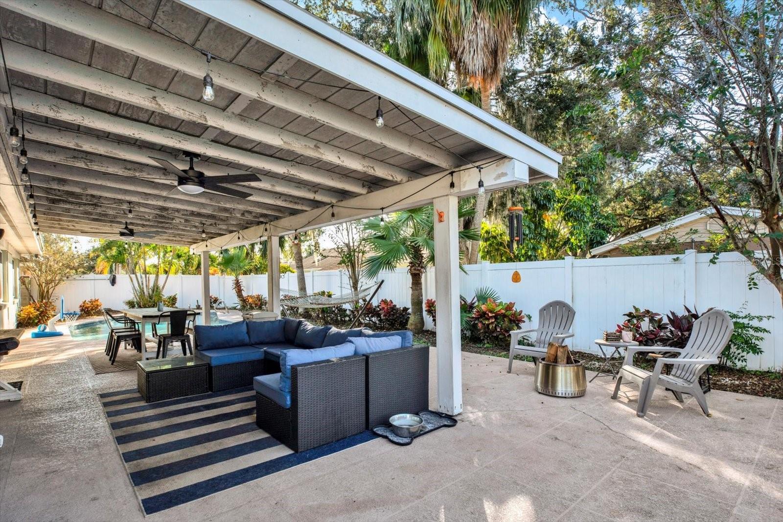 CARROLLWOOD SUB UNIT 22B - Residential