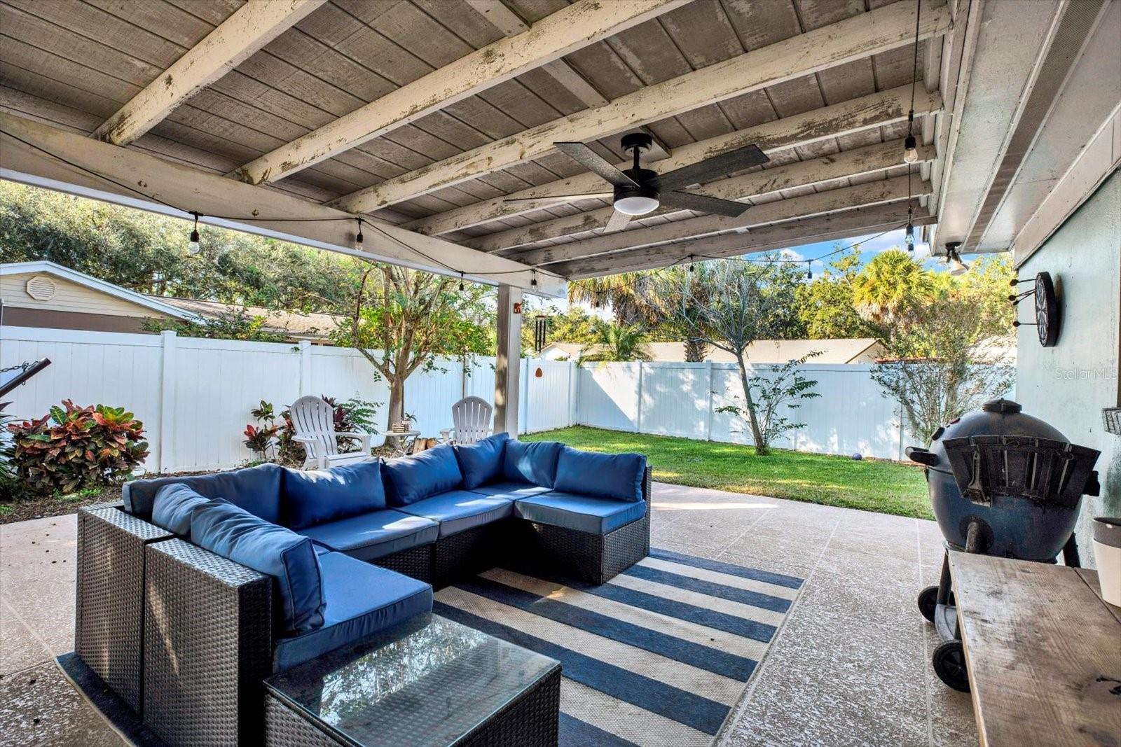 CARROLLWOOD SUB UNIT 22B - Residential