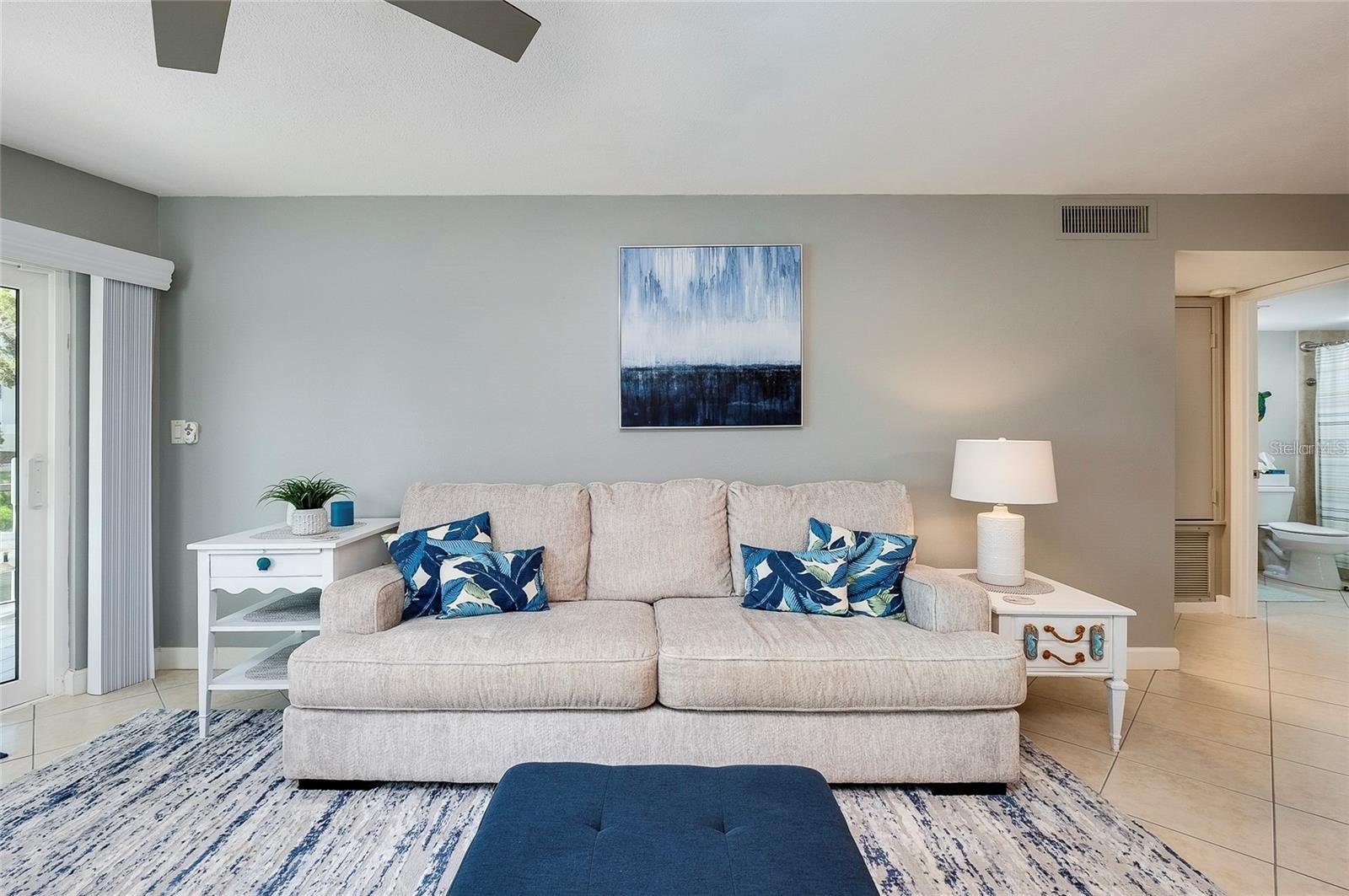 SIESTA HARBOR II - Residential Lease
