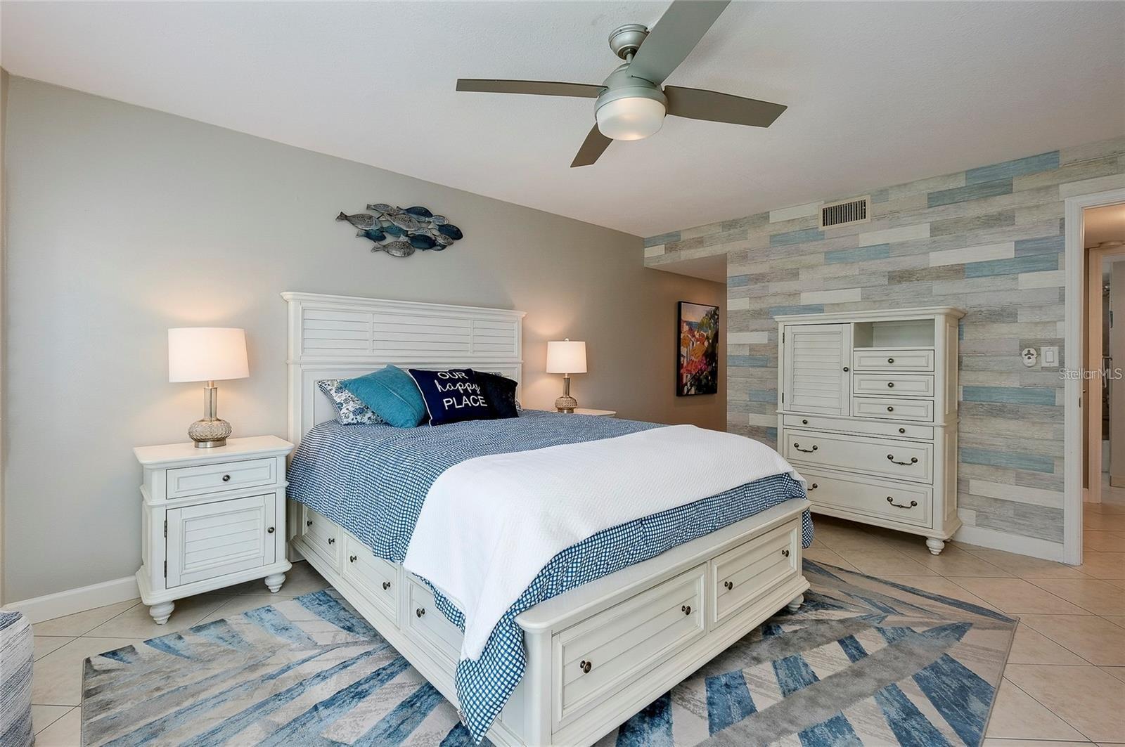 SIESTA HARBOR II - Residential Lease