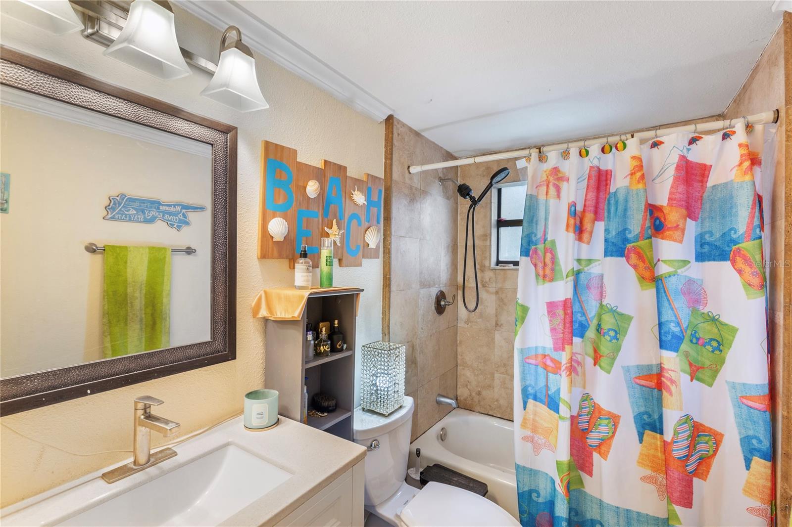 ALAFIA ESTATES UNIT A - Residential