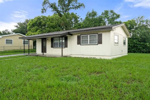 A home in SPRING HILL