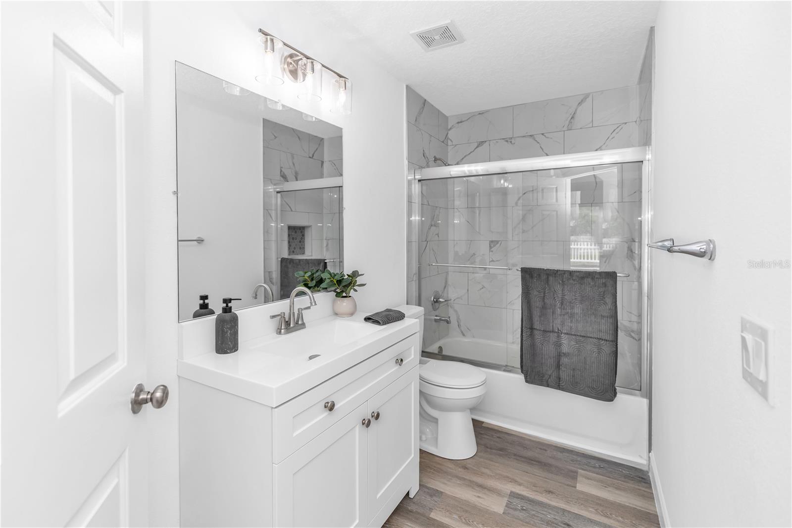 DELTONA LAKES UNIT 35 REP TR B - Residential