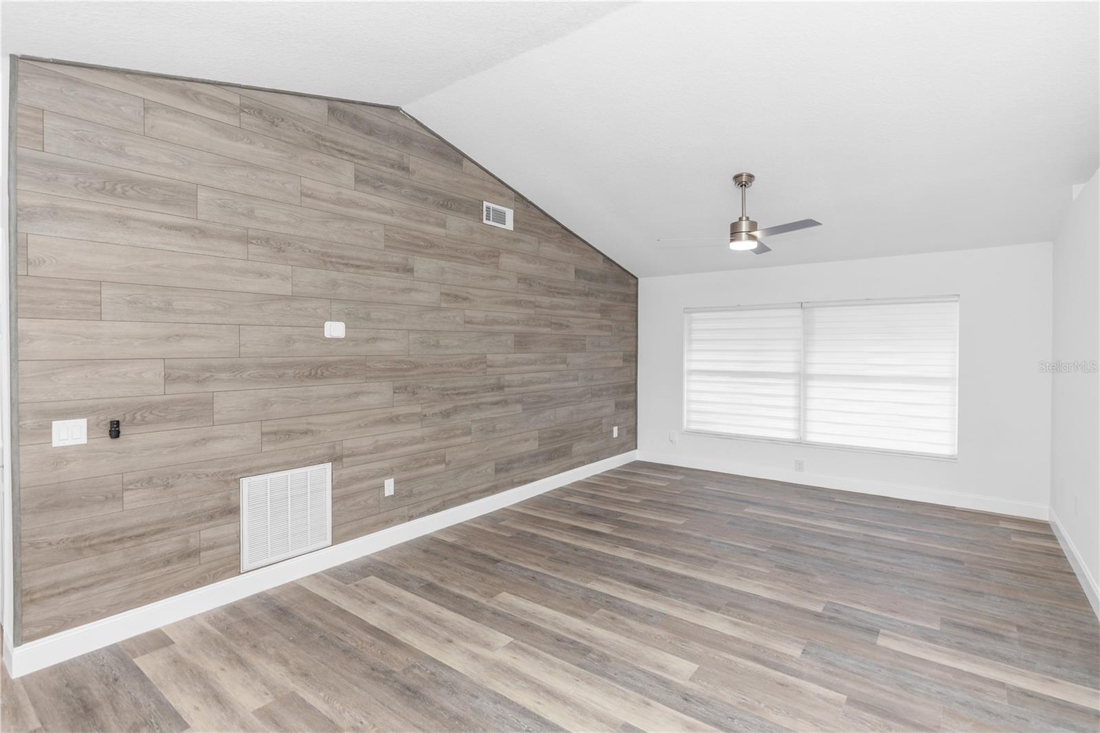 DELTONA LAKES UNIT 35 REP TR B - Residential