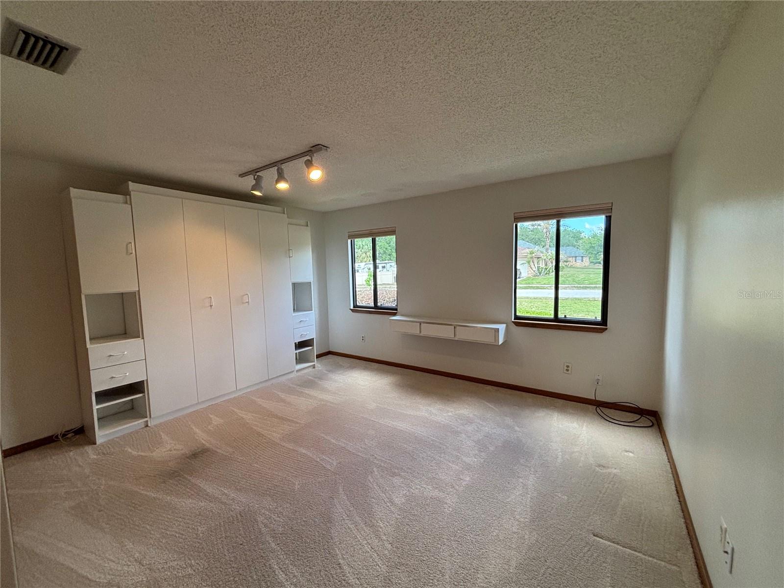 FOREST PARK ESTATES SEC 2 - Residential