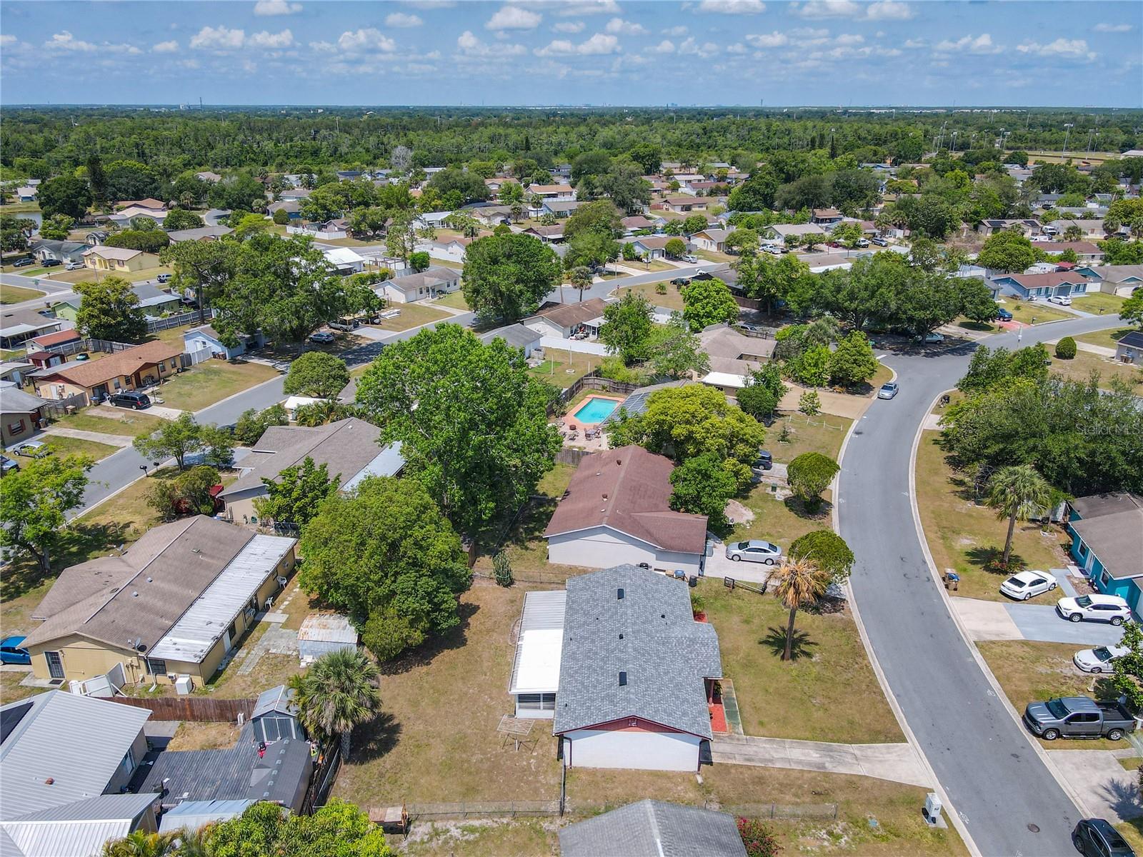 186 TULPAN DRIVE