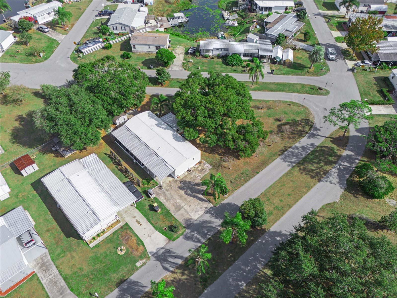 CALOOSA LAKE VILLAGE - Residential