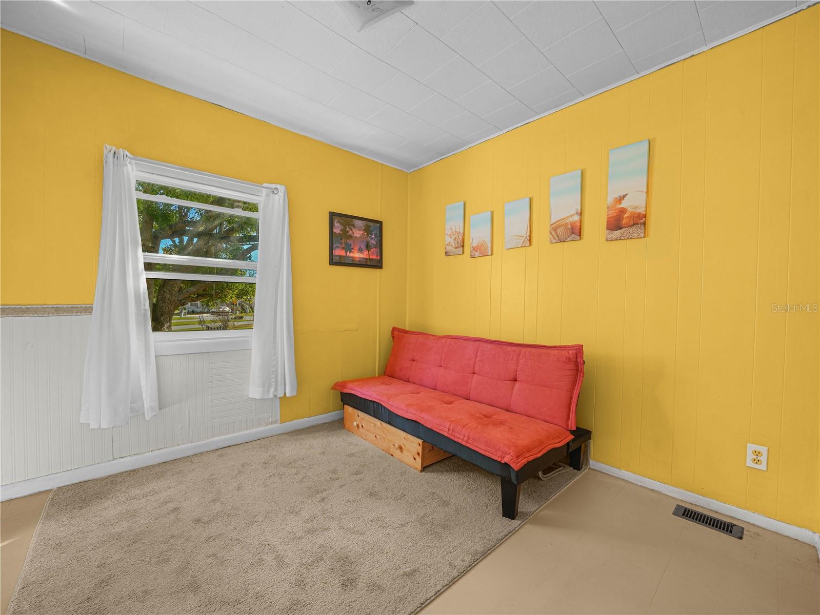 CALOOSA LAKE VILLAGE - Residential