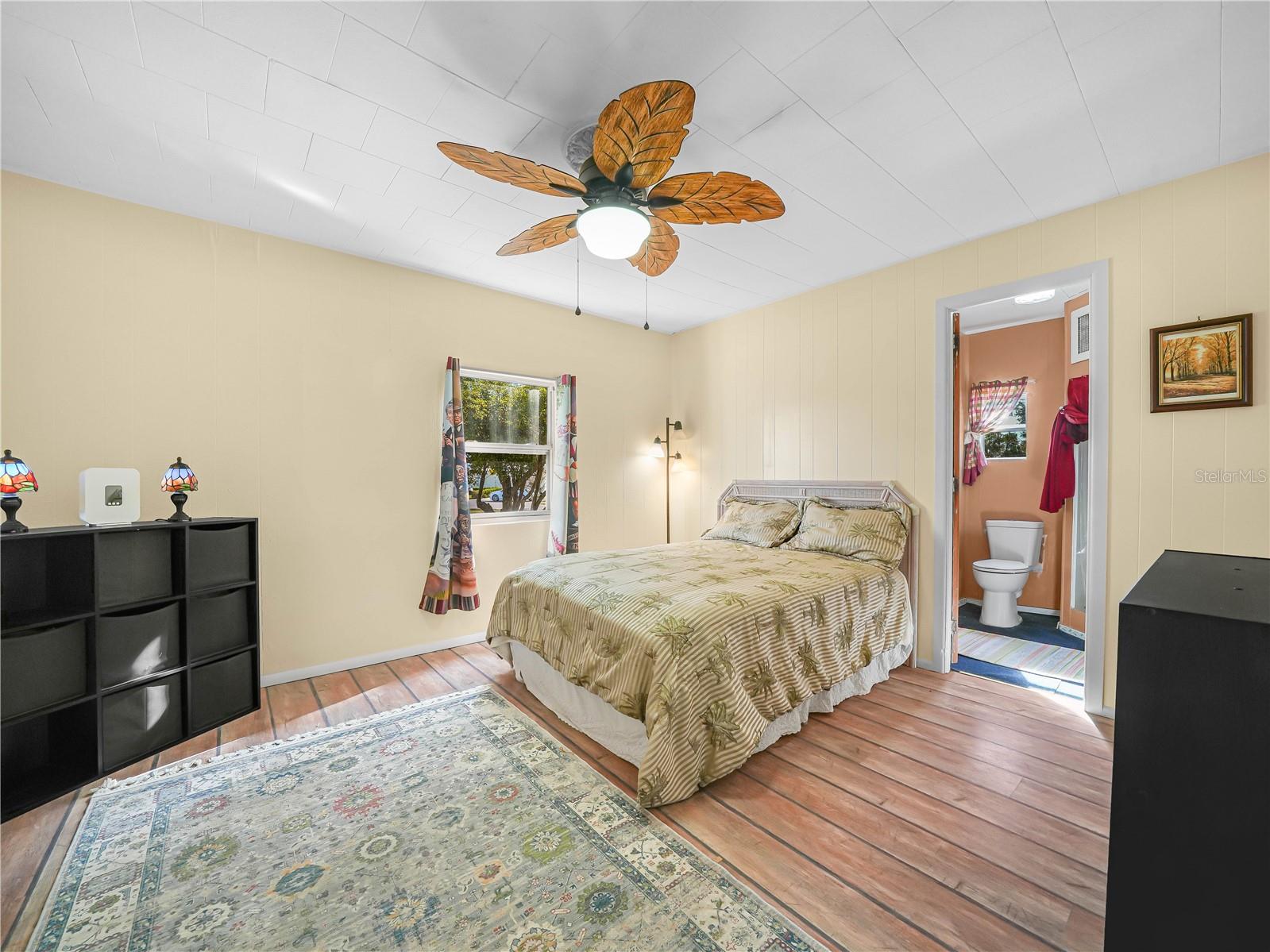 CALOOSA LAKE VILLAGE - Residential