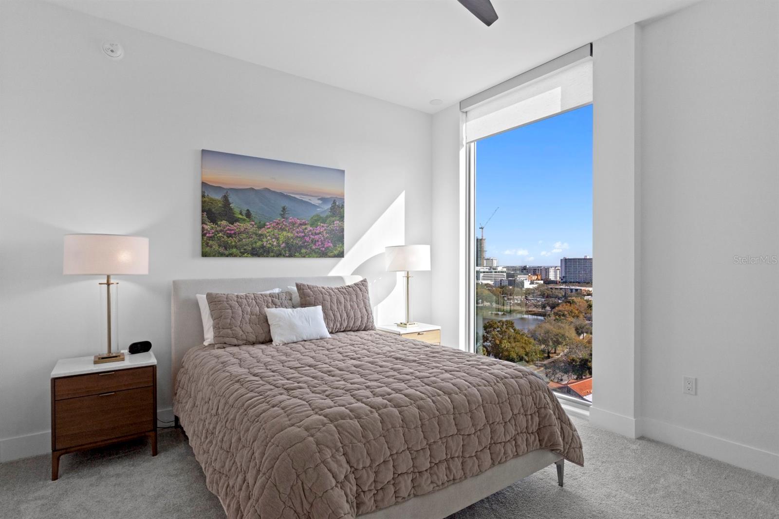 REFLECTION CONDO - Residential