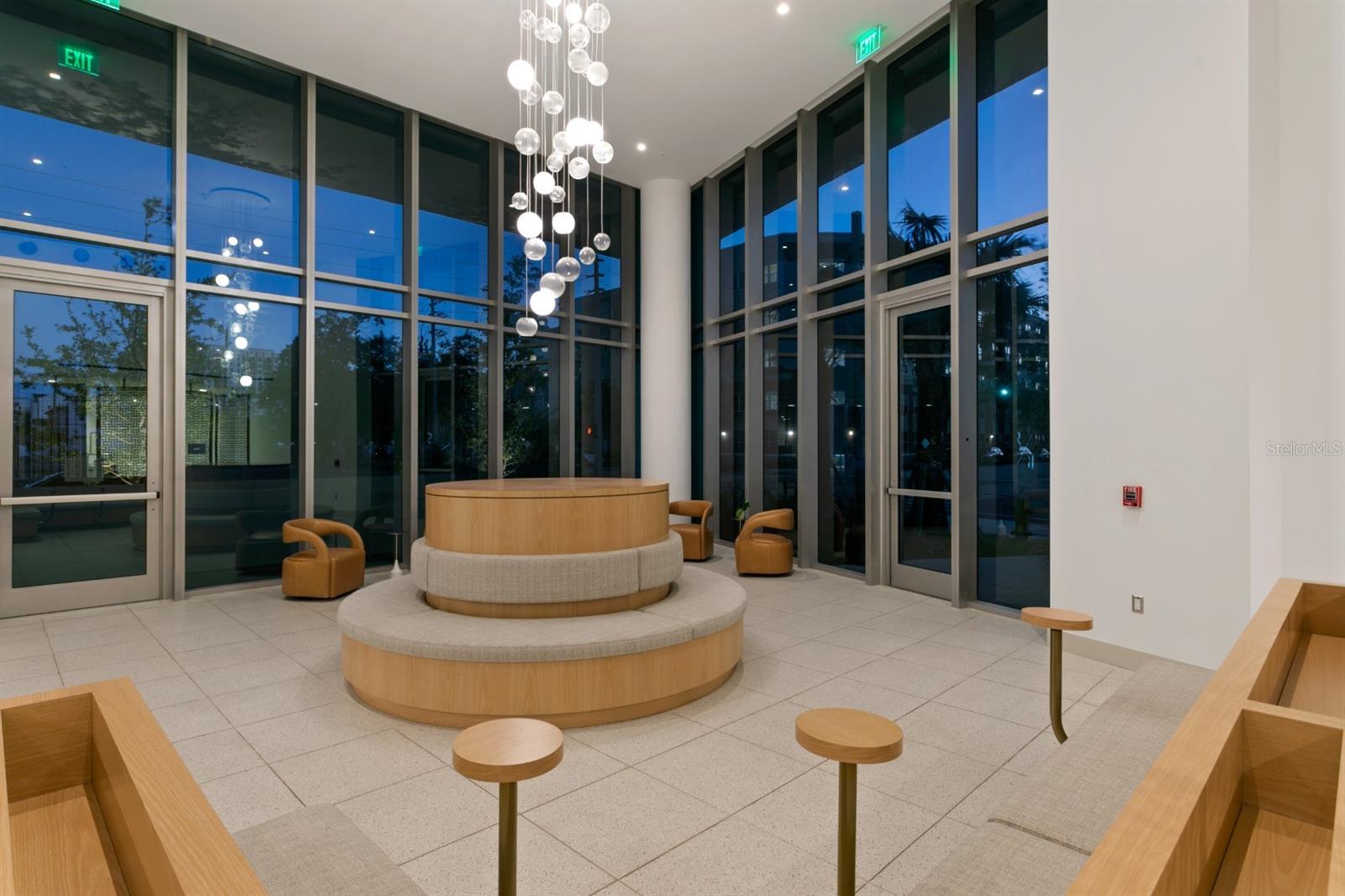 REFLECTION CONDO - Residential