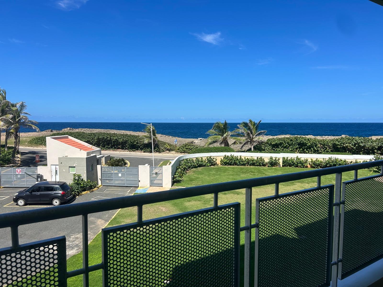 1 FRANCISCO CAMACHO 501