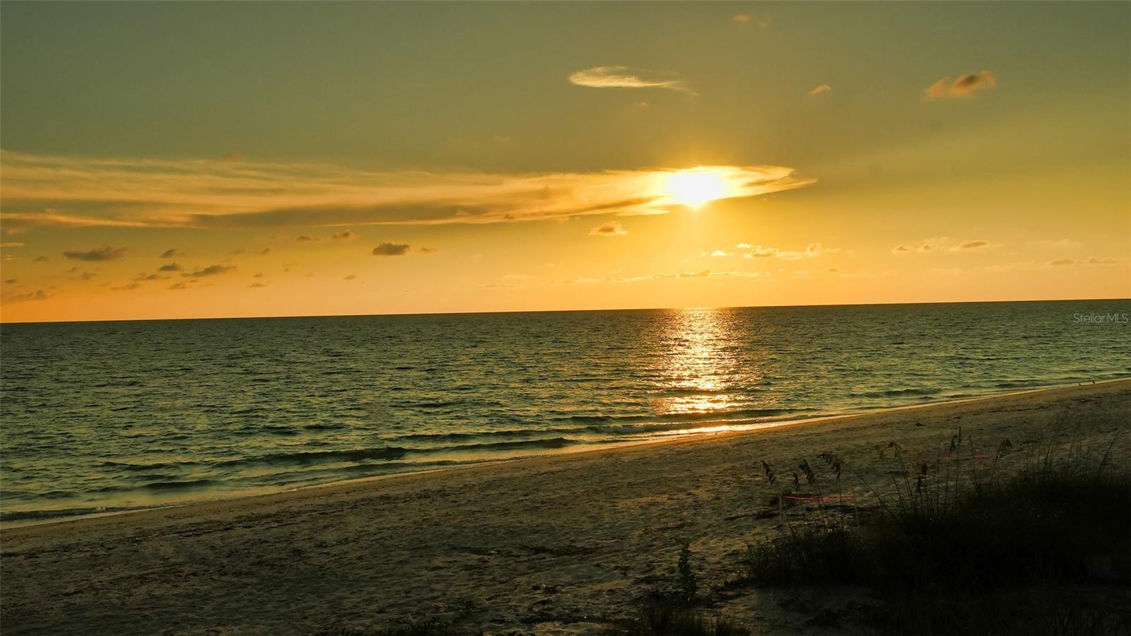 TWIN BEACHES SUB - Residential