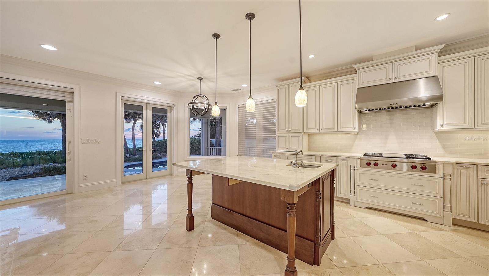 TWIN BEACHES SUB - Residential