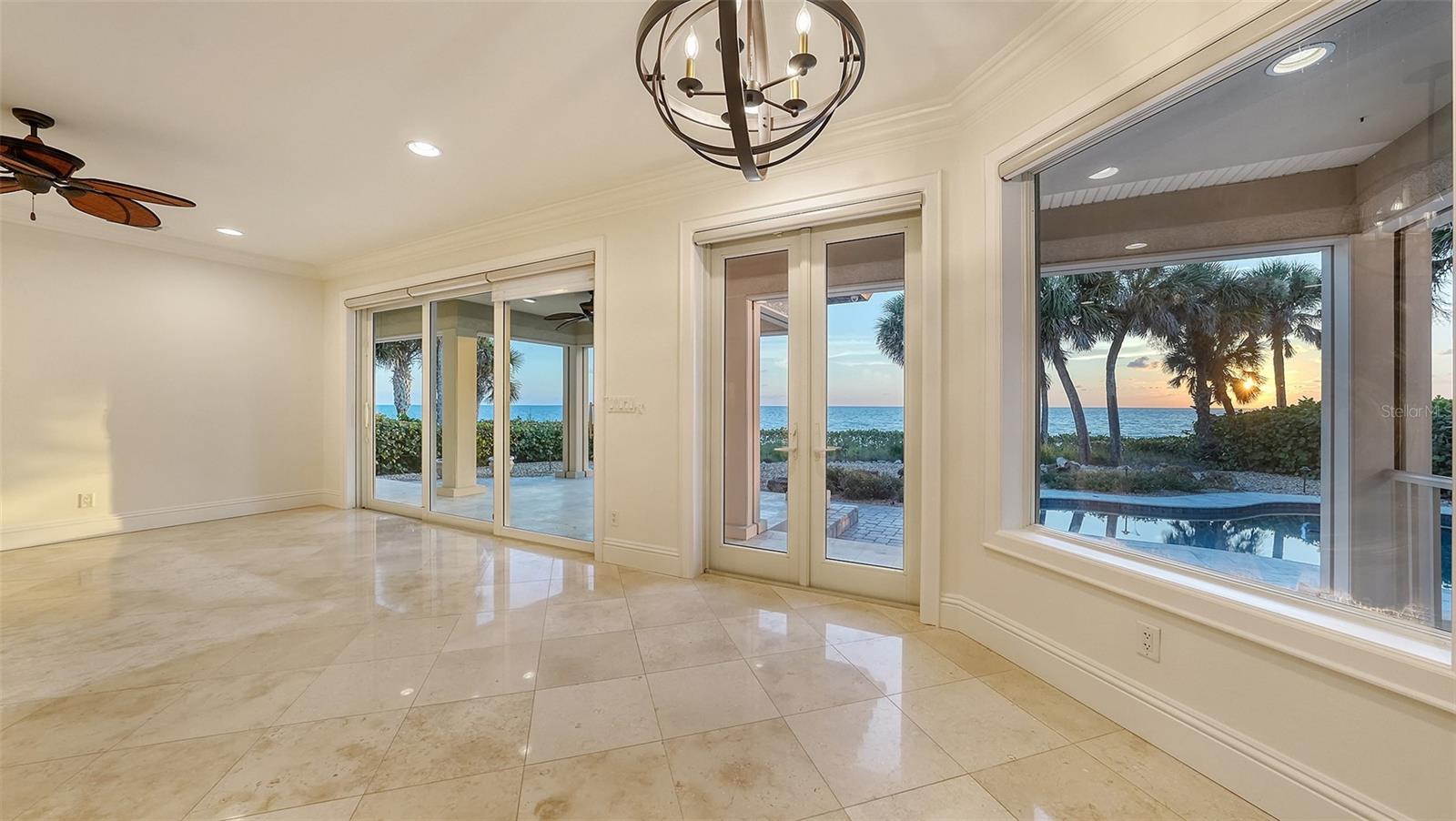 TWIN BEACHES SUB - Residential