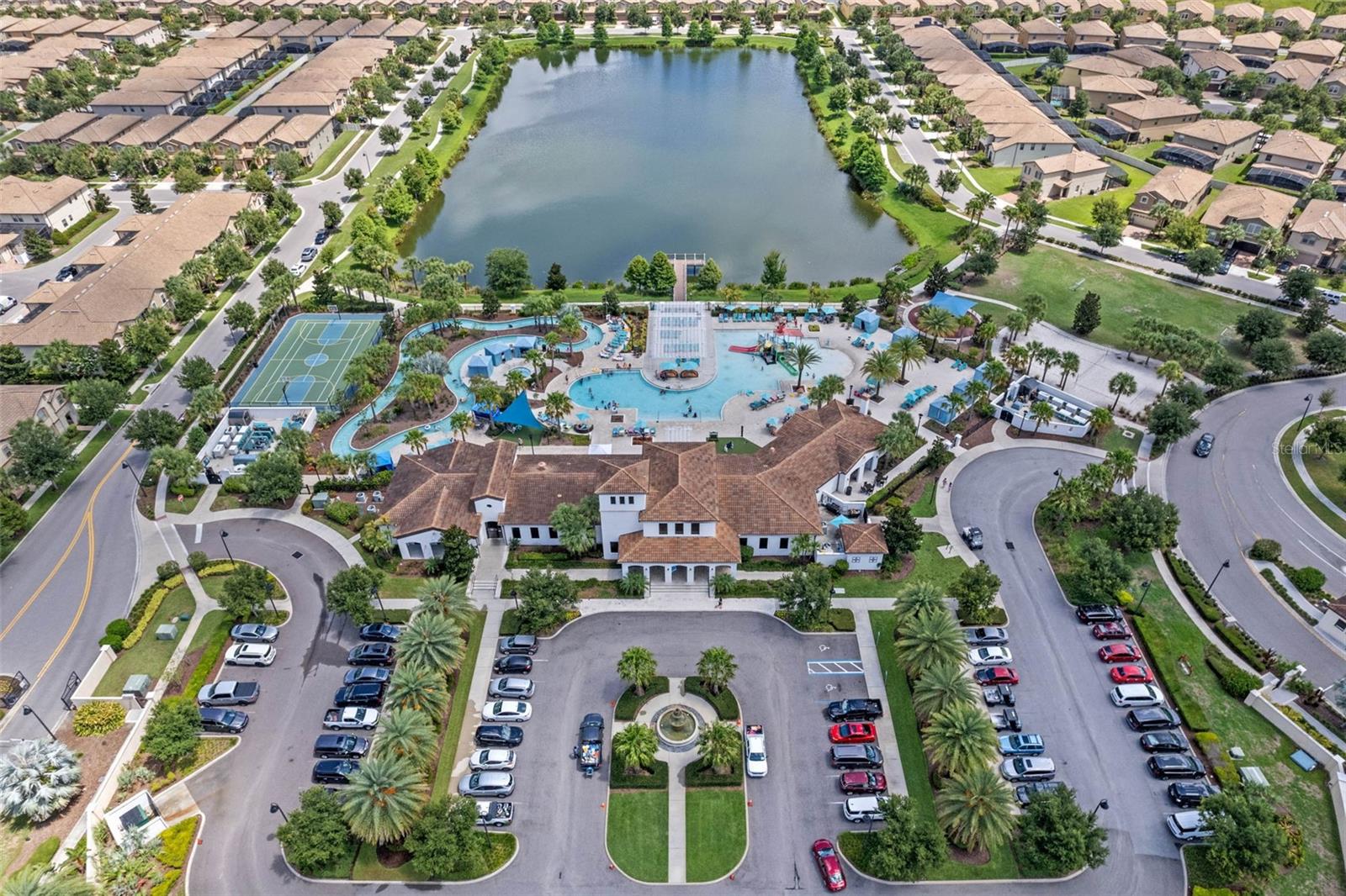 WINDSOR AT WESTSIDE - Residential