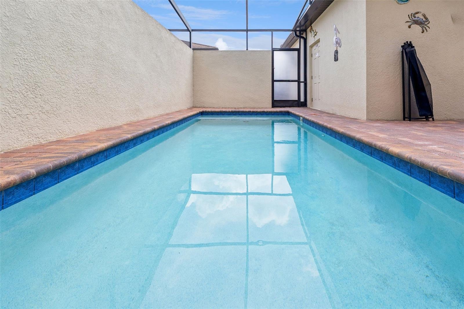 WINDSOR AT WESTSIDE - Residential