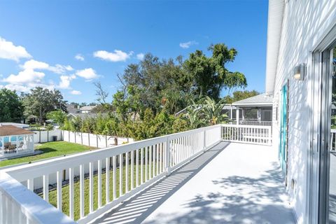 A home in PALM HARBOR