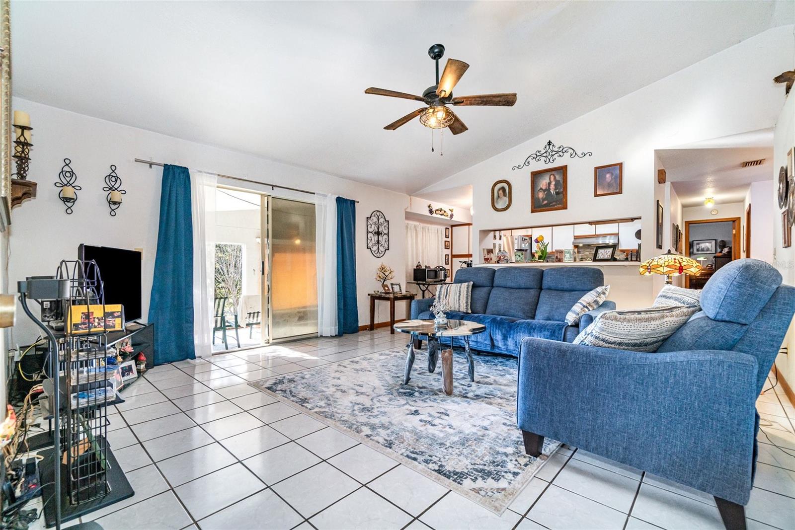 THE ORANGES PH ONE SUB - Residential