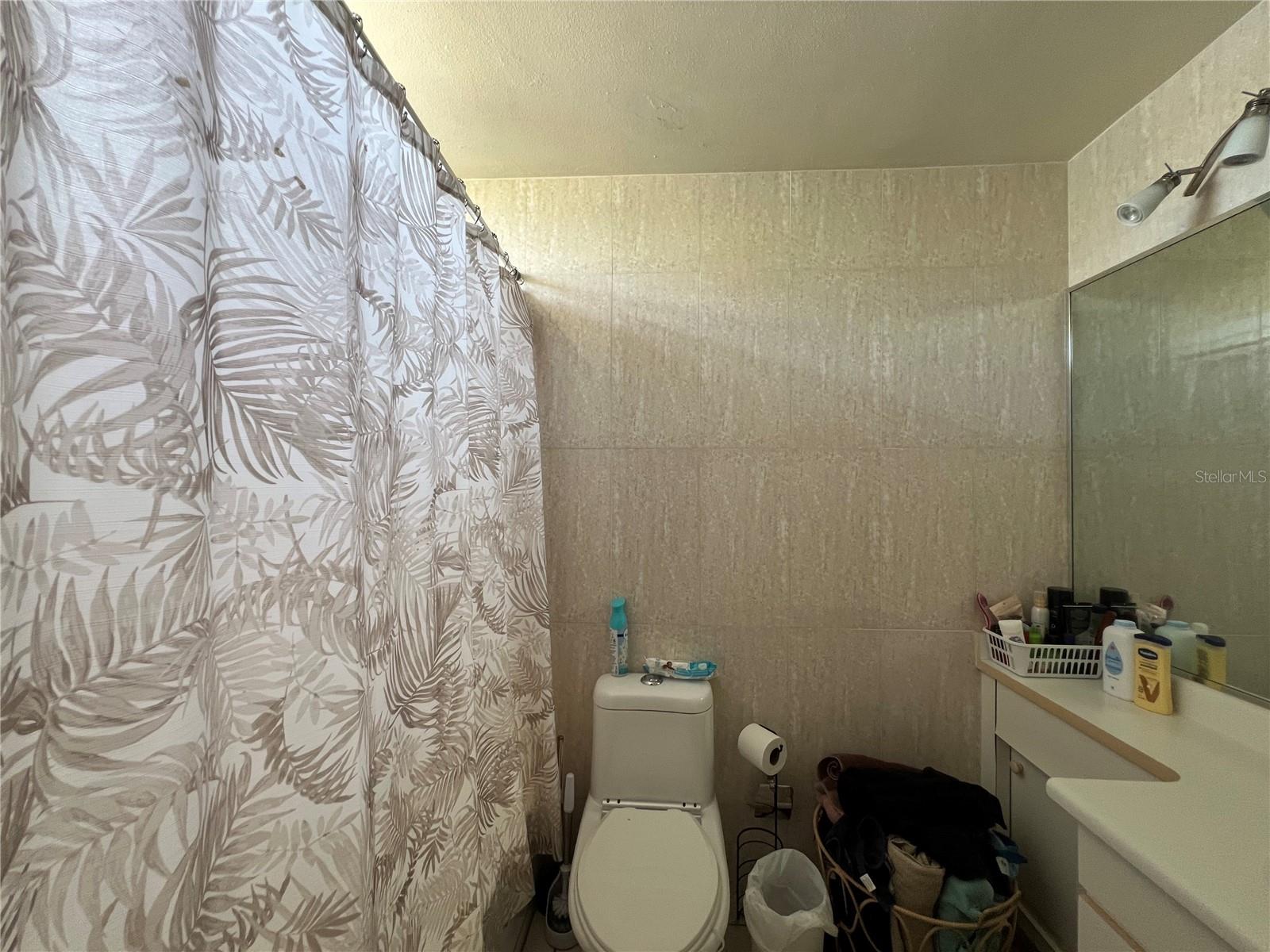 CONDOMINIO MONTESOL - Residential