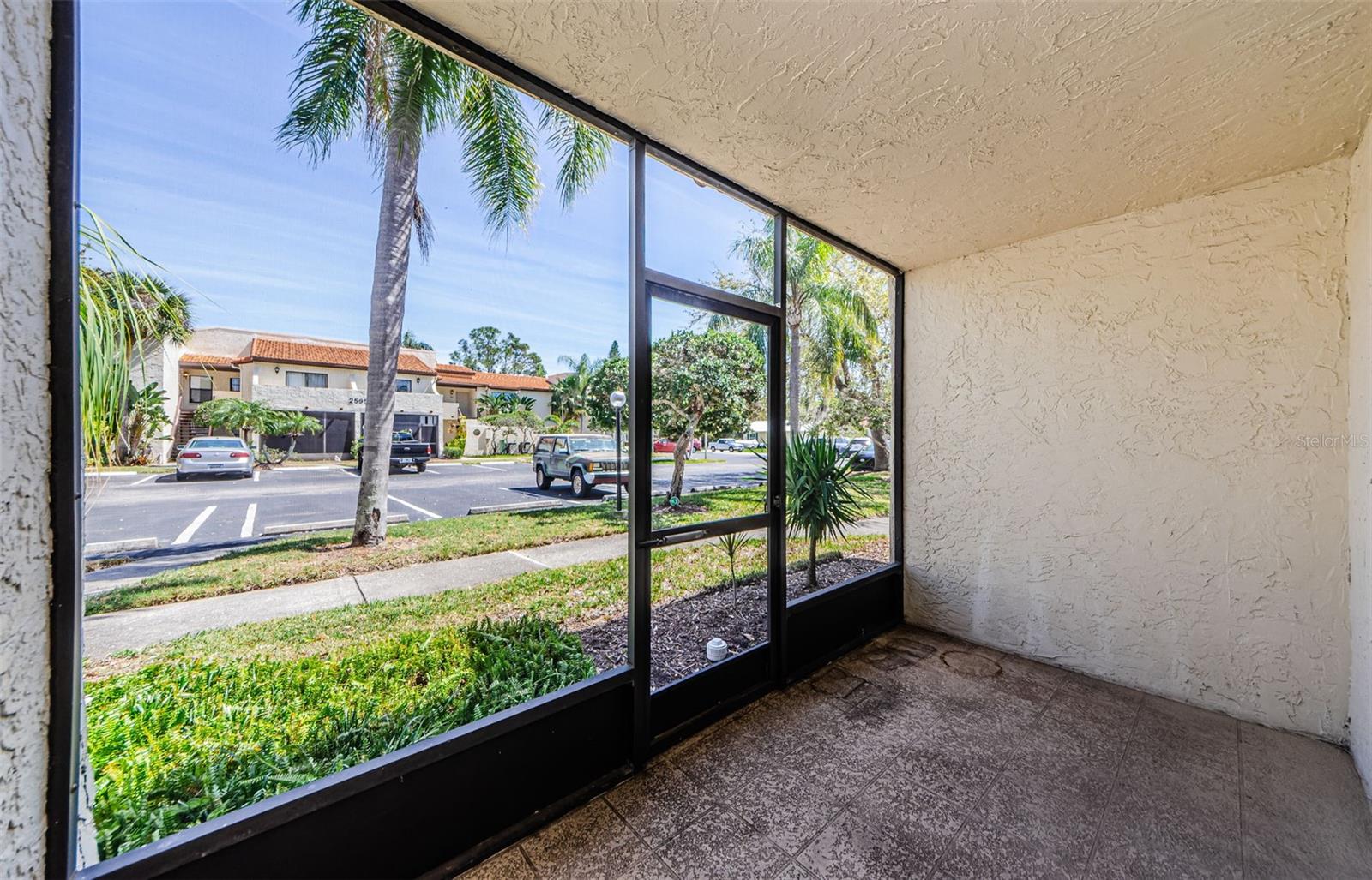 2571 CYPRUS DRIVE 1-105