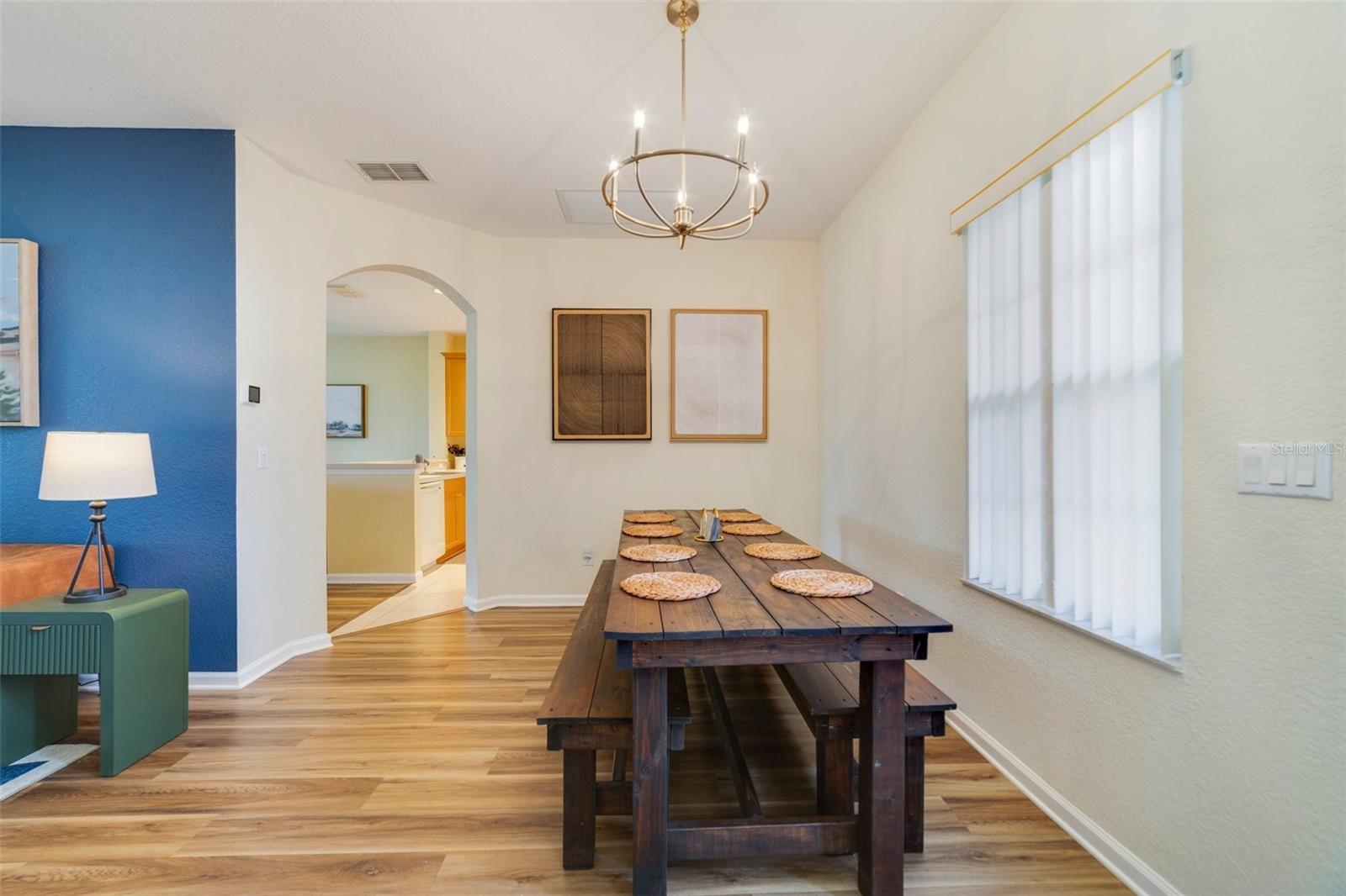 2956 WHITE CEDAR CIRCLE