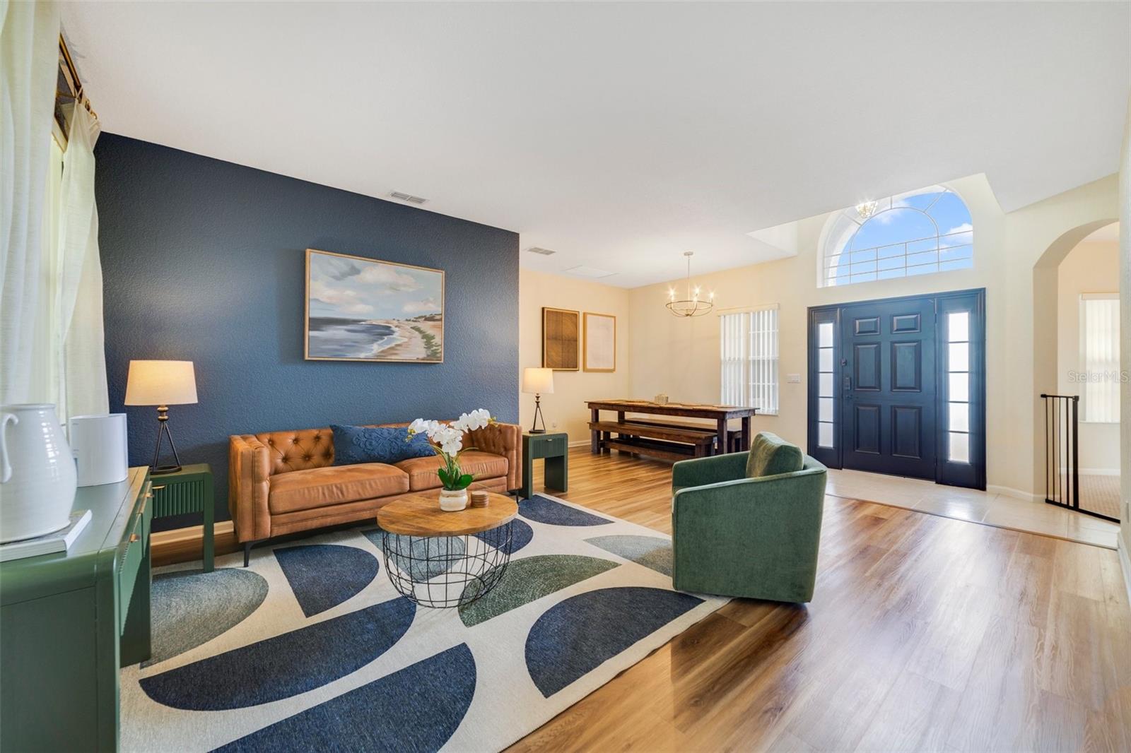 2956 WHITE CEDAR CIRCLE