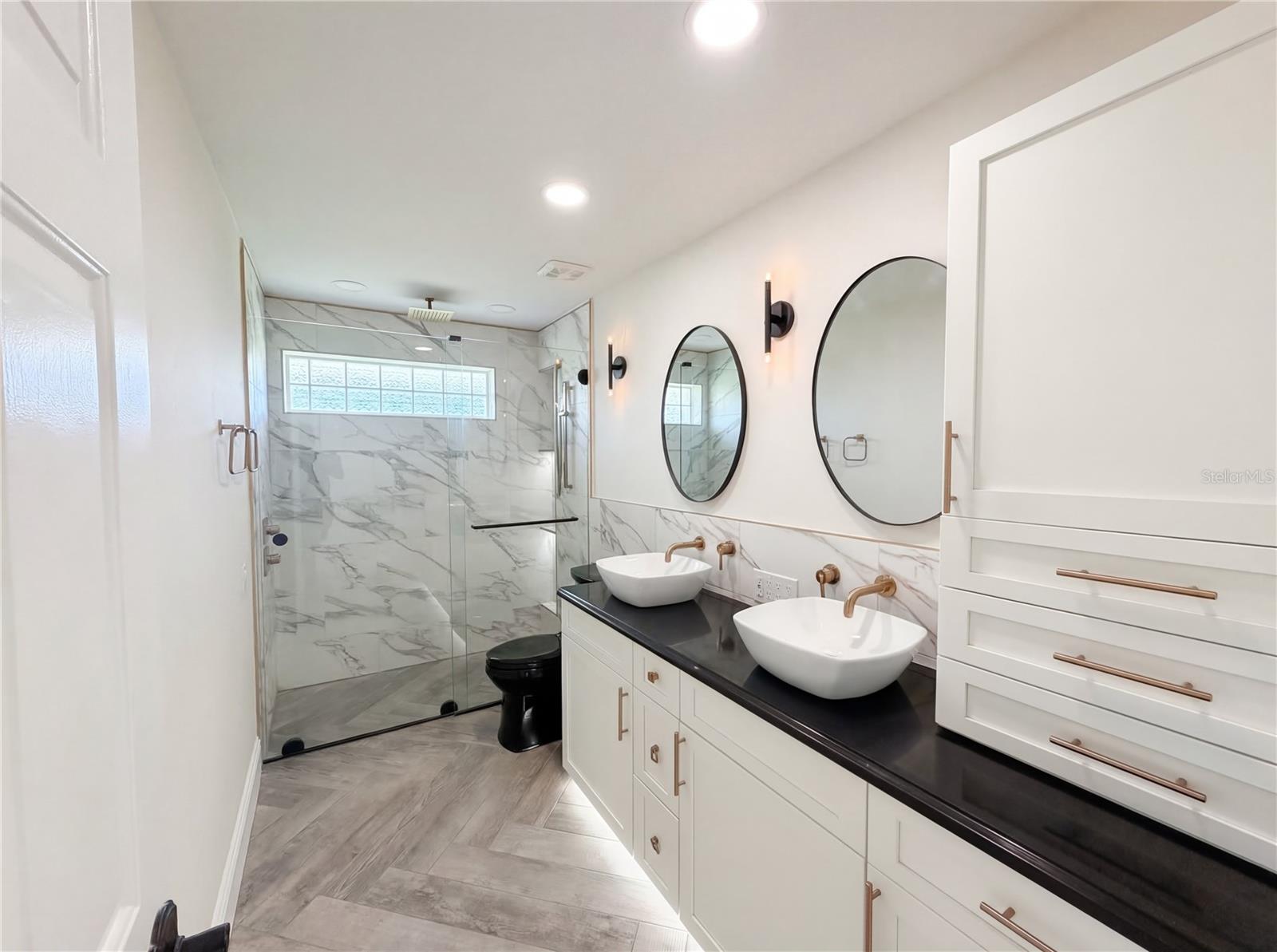 HARBOR HILLS UN 1 - Residential