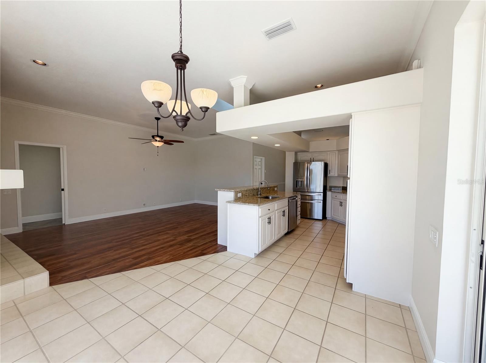 HARBOR HILLS UN 1 - Residential