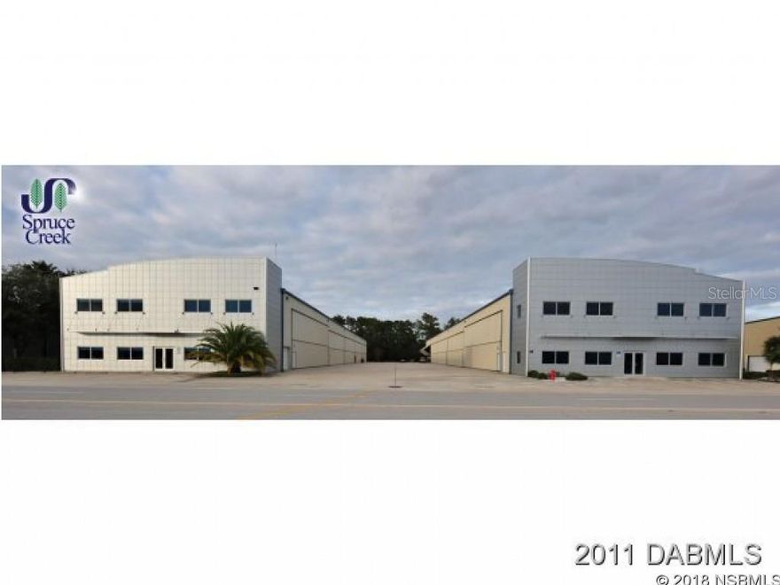 Aircraft Hangar in Spruce Creek Fly-In, 60x55 ;Water: City