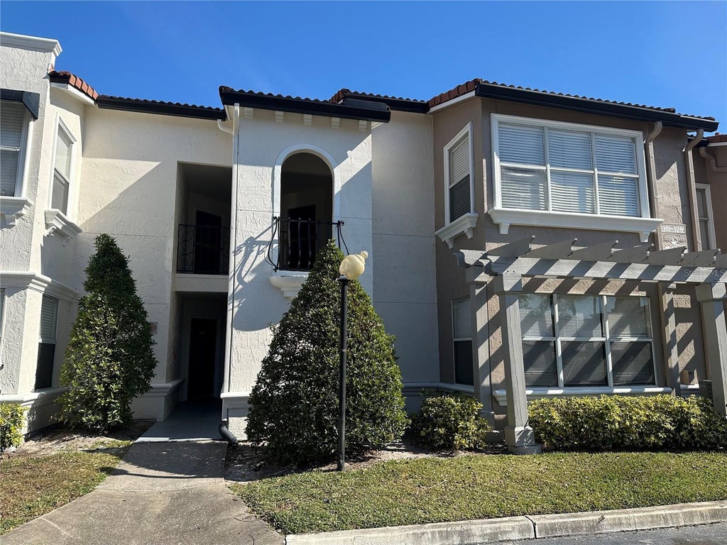 Photo of 5112 Conroy Road #14, Orlando, FL 32811 (MLS # O6442241)