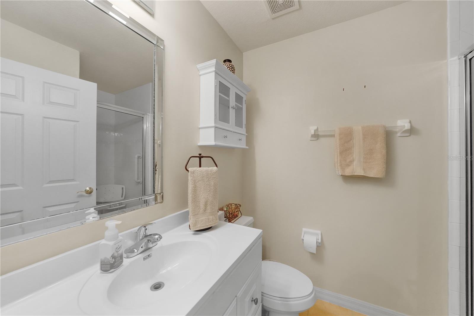 FOUNTAIN COURT BLDG 03 - Residential