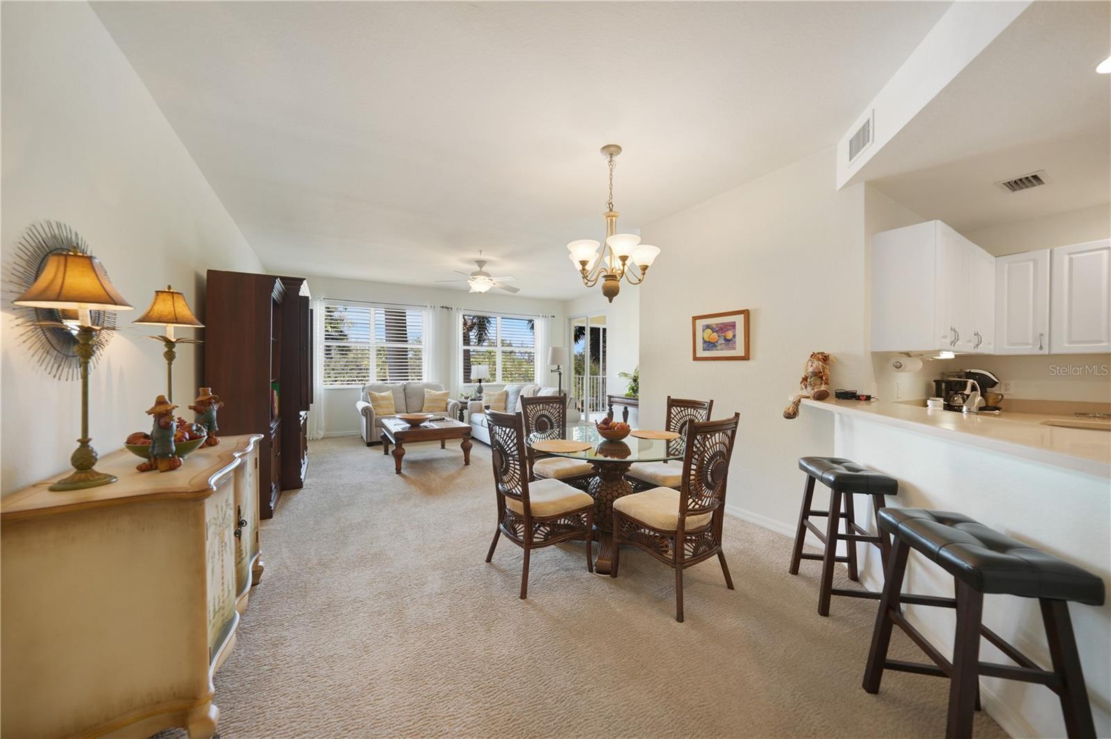 FOUNTAIN COURT BLDG 03 - Residential