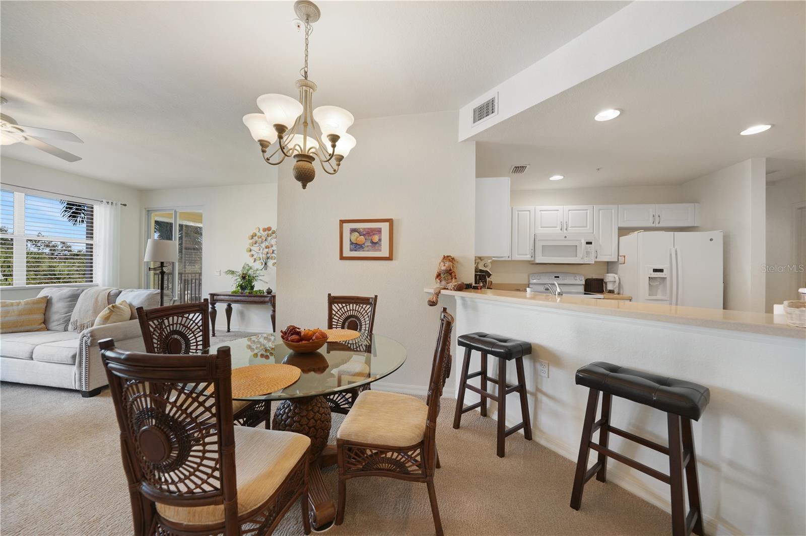 FOUNTAIN COURT BLDG 03 - Residential