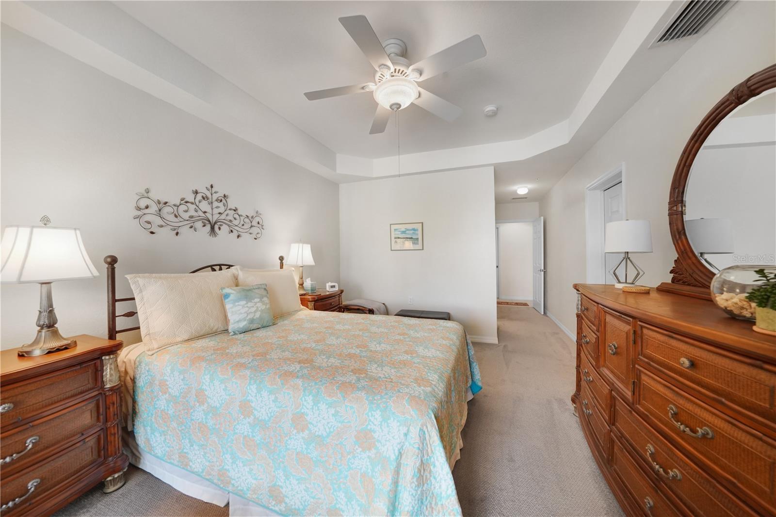 FOUNTAIN COURT BLDG 03 - Residential